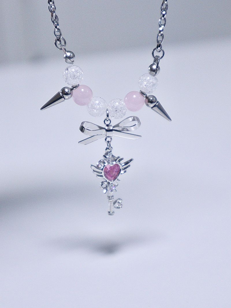 kitsch heart key cubic necklace