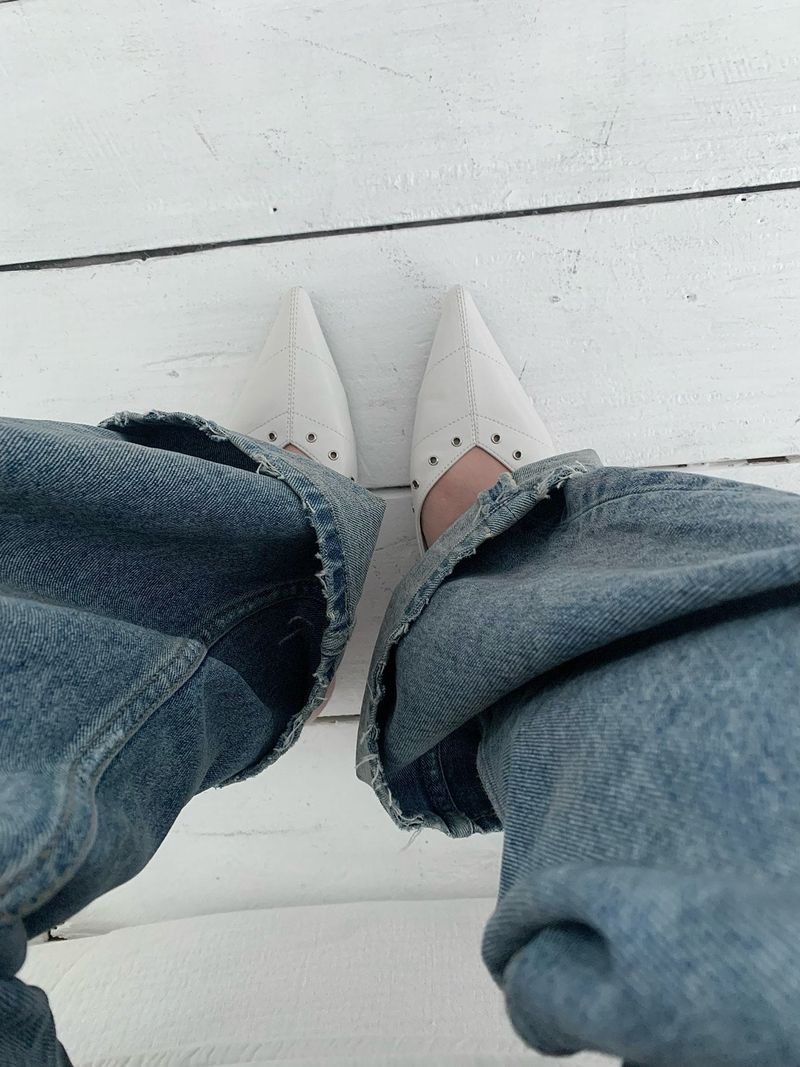 eyelet stiletto shoes