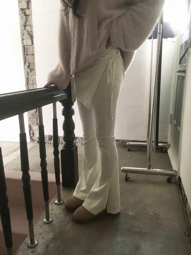 moroi（モロイ）の「Velvet Wrap Pants（Pants）」