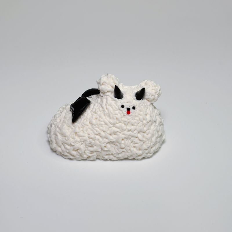 MYLITTLEDOGGG（マイリトルドッグ）の「悪魔わんちゃんのオブジェ（Toys/Key Holders）」