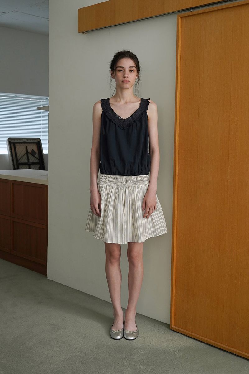 Bella lace blouse_navy