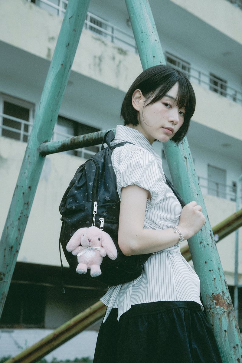 STAR SHIRRING BACK PACK BLACK