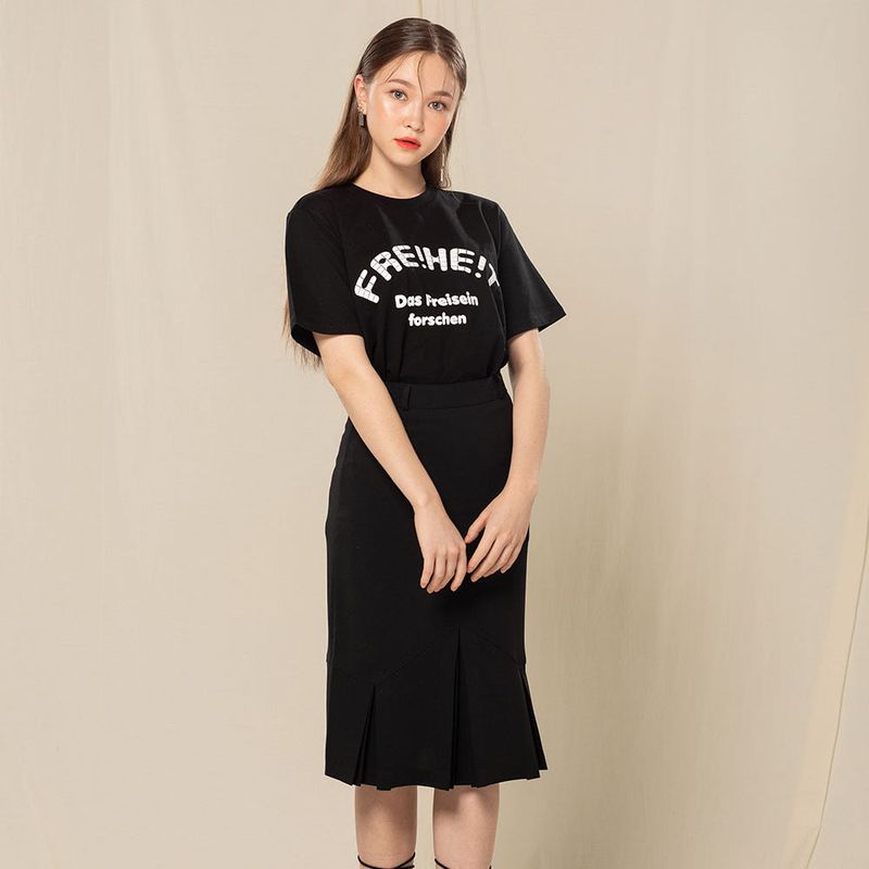 PLEATS SKIRT (BLACK)