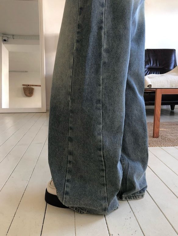 Dero Cut Washing Denim Wide Pants