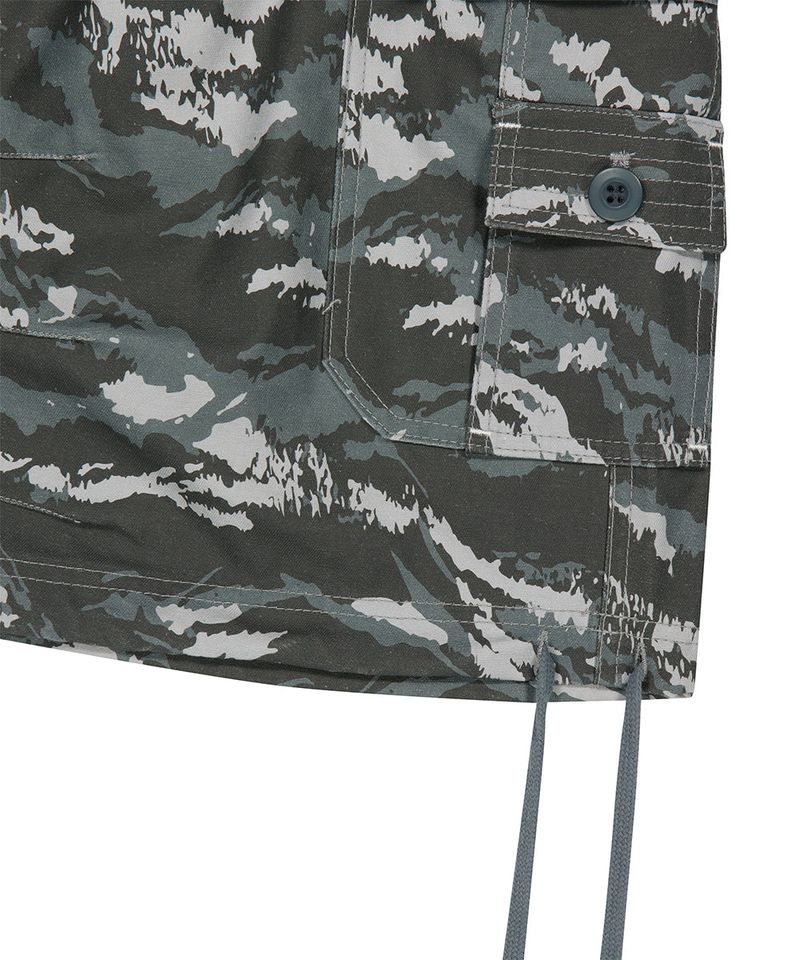 UTILITY CARGO CAMO SHORTS