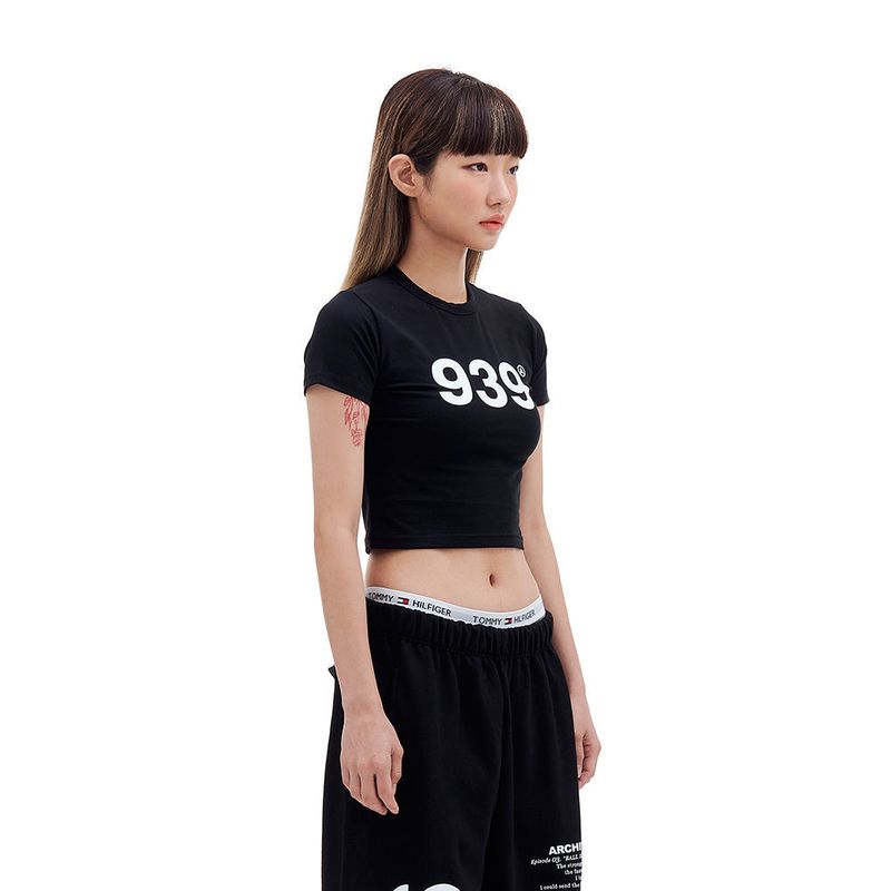 939 LOGO CROP TOP (BLACK)
