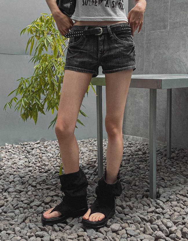 Vintage Low Back Pocket Short Pants
