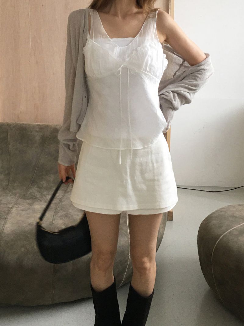 Blur ribbon top