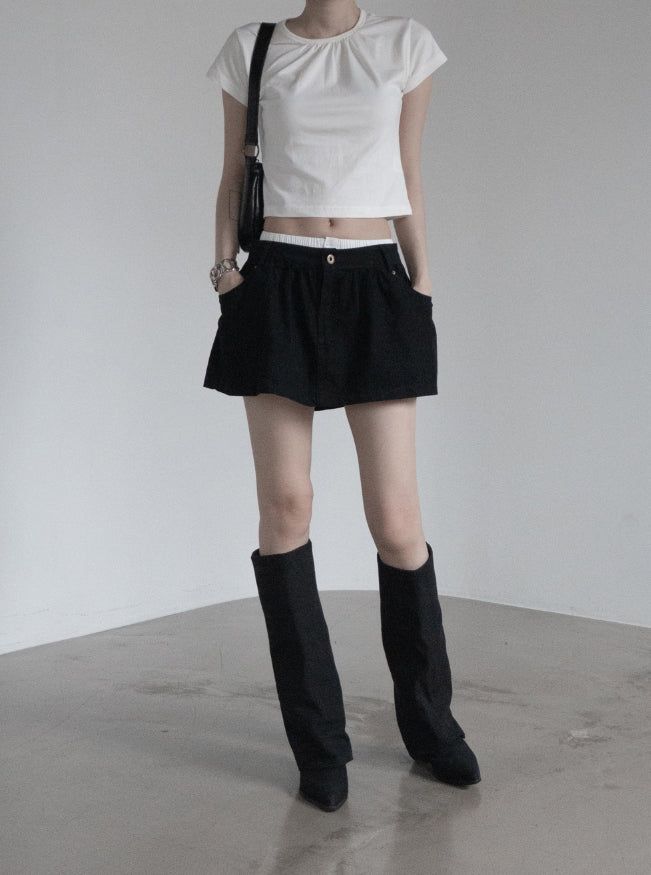 Center Shirred Round Crop Top