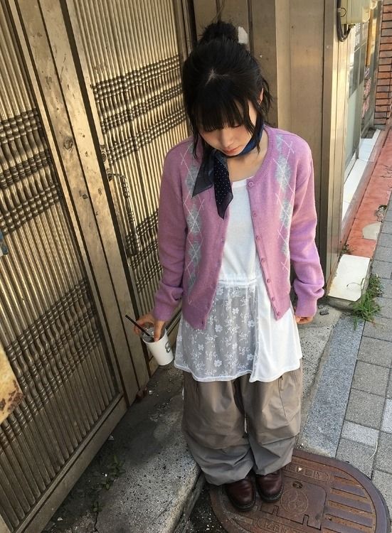 26FW★ [BAONHAUS] Nea Round-Neck Argyle Cardigan