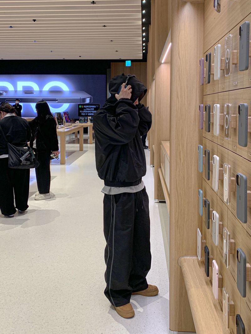 End nylon track pants