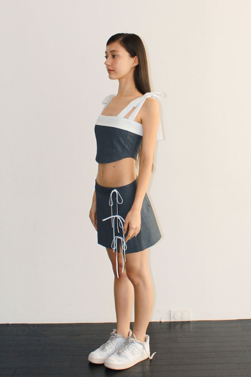 RIBBON PIN STRIPE CORSET TOP / GRAY