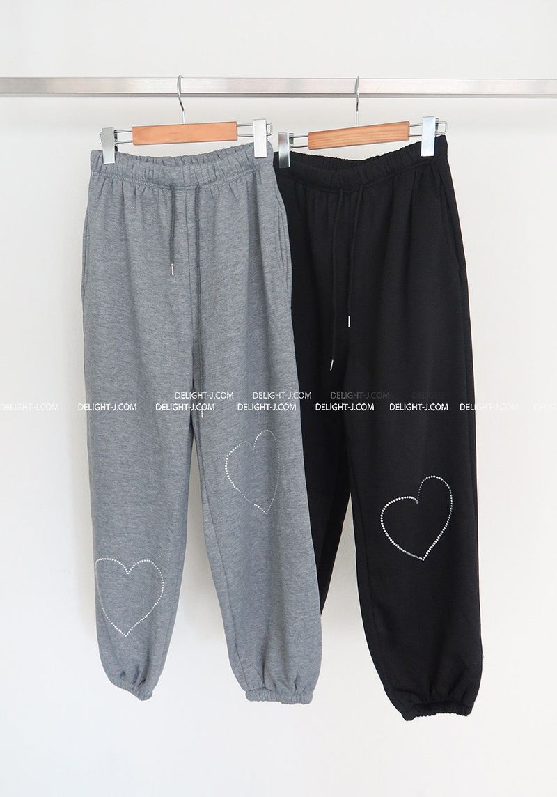 Heart Cubic Napping Hooded & Jogger Two-Piece Set