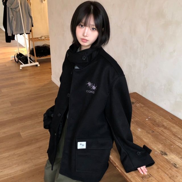 COIRIS（コイリス）の「アービンハーフコート ユニセックス（ジャケット/アウター）」