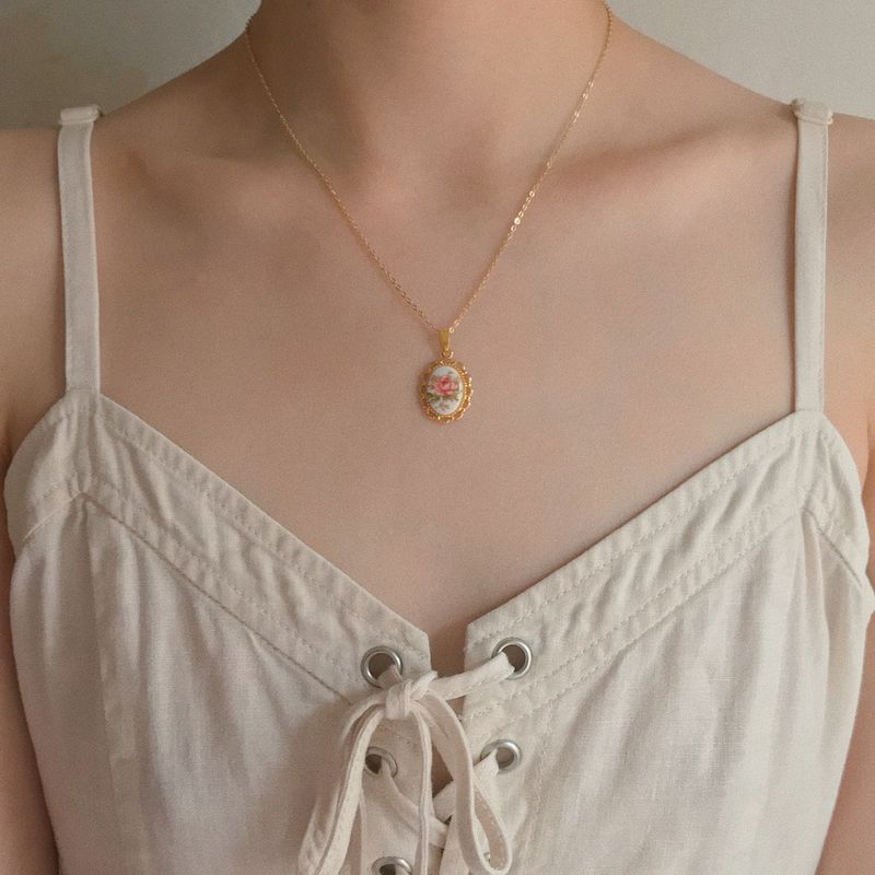 Pink rose necklace