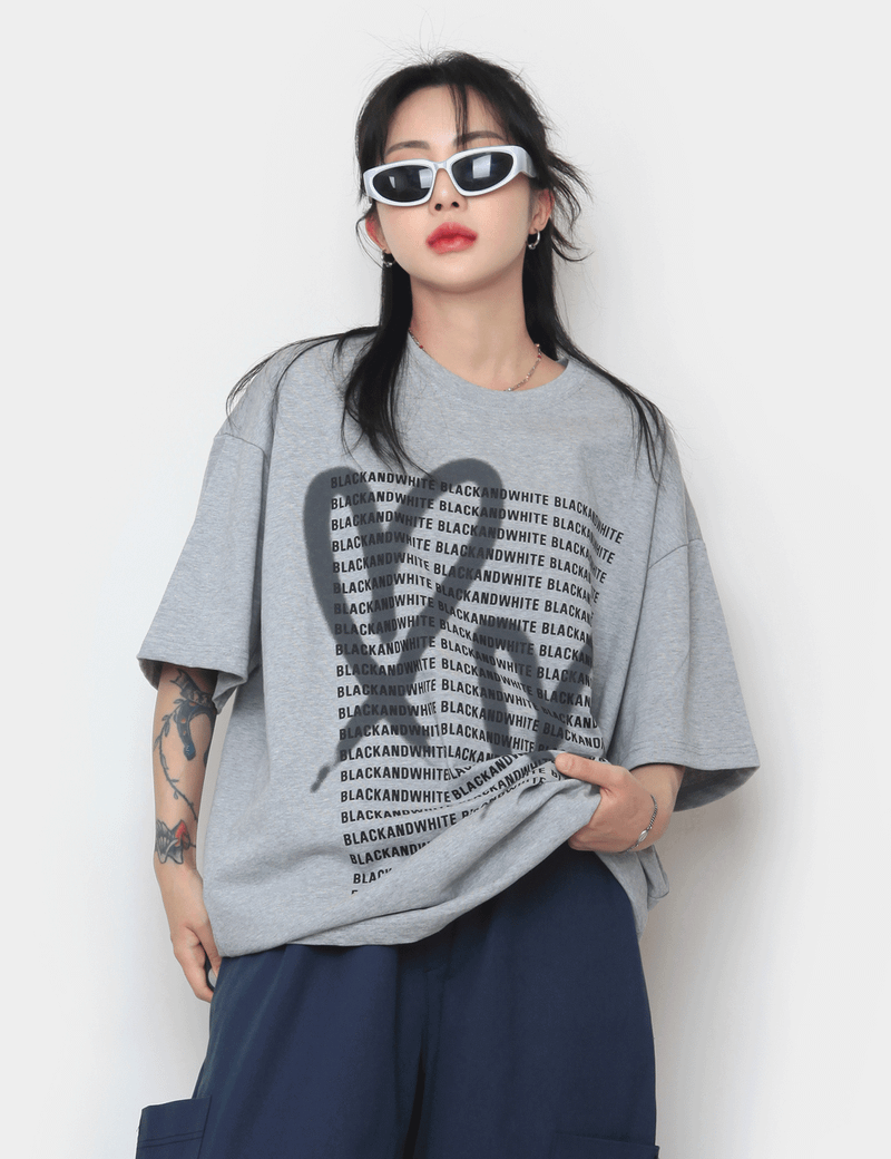 nutellike(ヌテールライク)の「Brush Heart Short Sleeve T-shirt(Tops)」