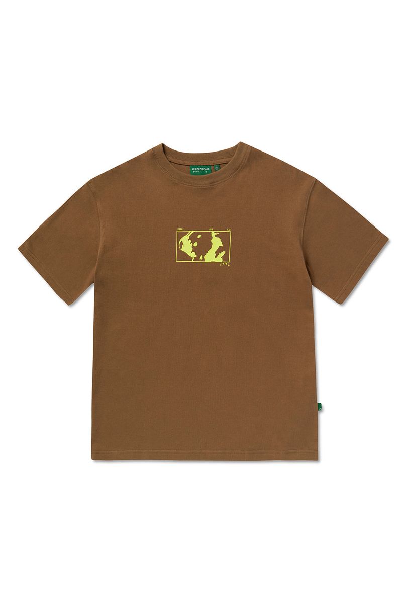 スクエアグラフィックTシャツ