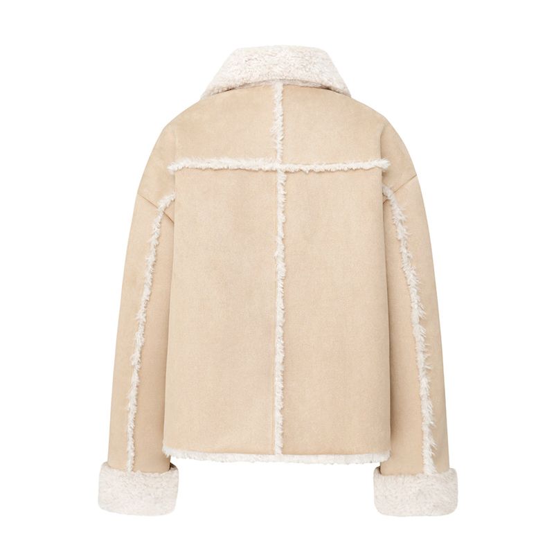 HEART BUTTON SHORT SHEARLING JACKET _ BEGIE