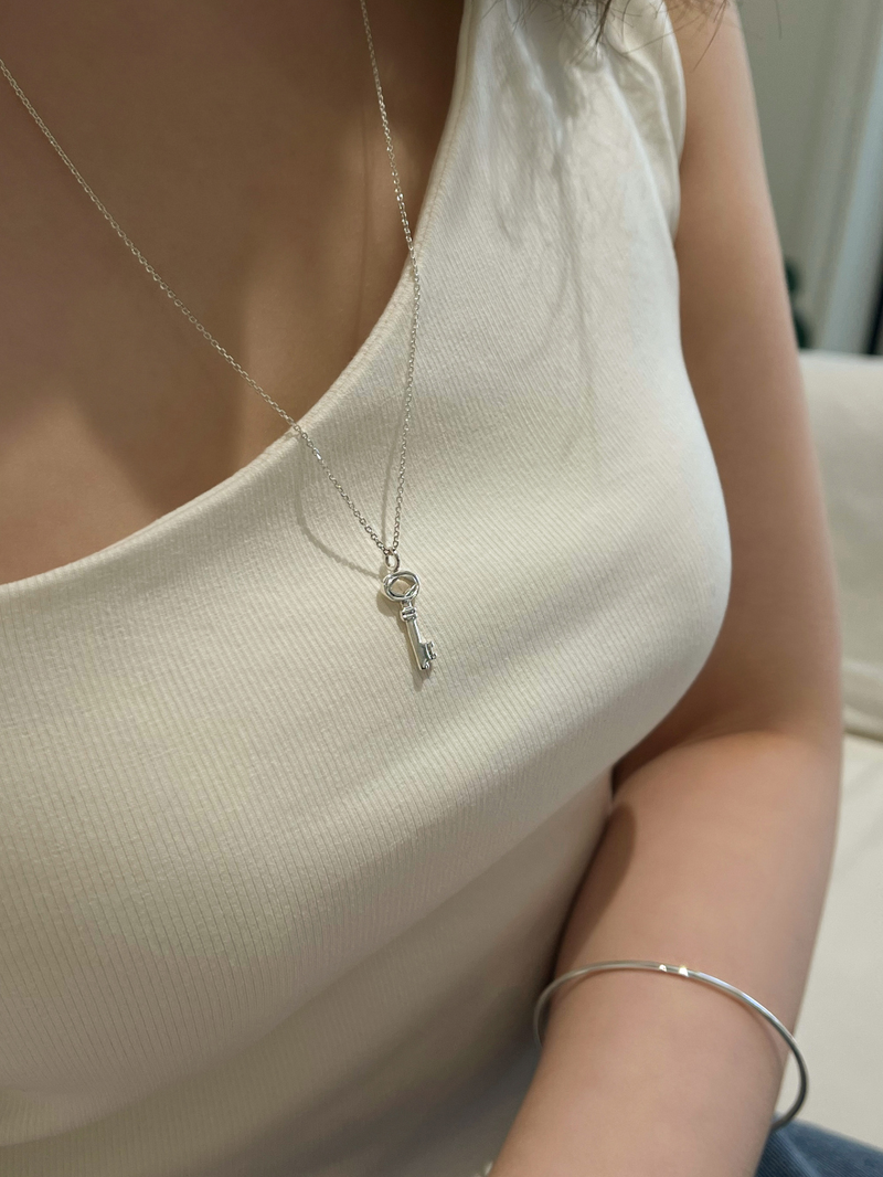 Key of heart necklace (silver)