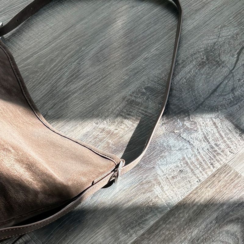 Mist Brown Curve Bucket Bag