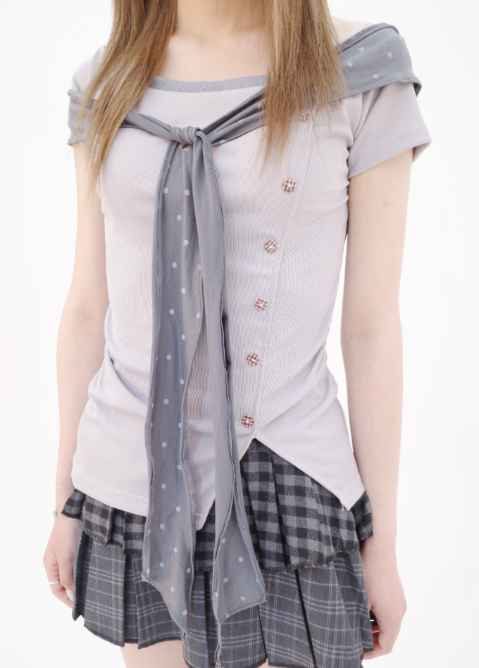 myorang（ミョラン）の「テピドットストラップTシャツ（Tops）」