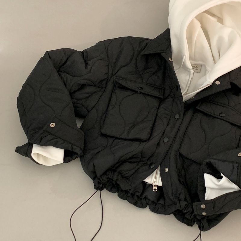 [BELLIDE MADE] Mat string quilting collar lightweight jacket padding