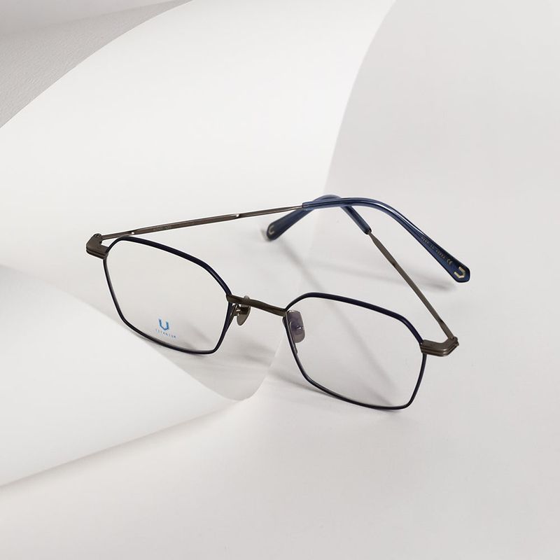 Knouun Square titanium glasses CODE. 101. B Gray