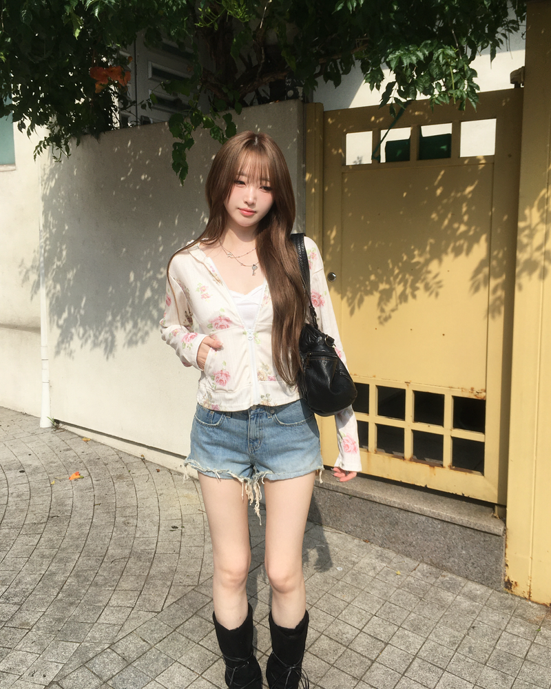 Flower hood jumper