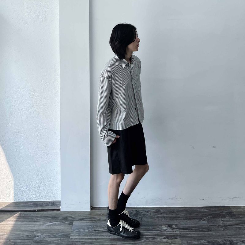 Minimalist Fine Striped Cropped Shirt