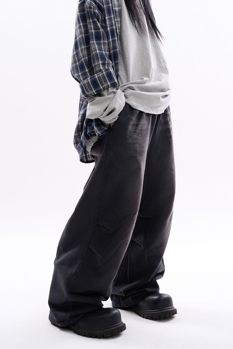 Raucohouse(ラウコハウス)の「Perth washed wide sweatpants(Pants)」