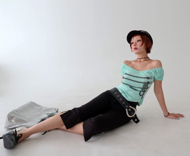 Capri leggings Slit Capri pants