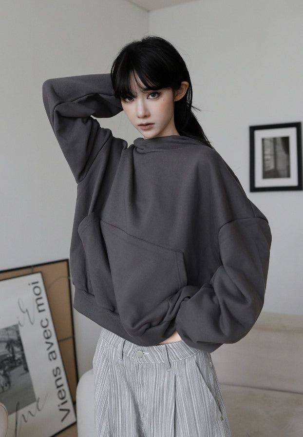 EEUN(イウン)の「High-neck cut-off hood zip-up(Tops)」