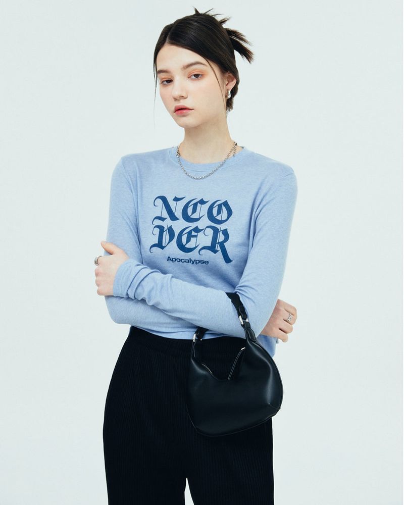 NCOVER(エンカバー)の「NCOVER ROMAN TYPO LONG SLEEVE-BLUE(Tops)」