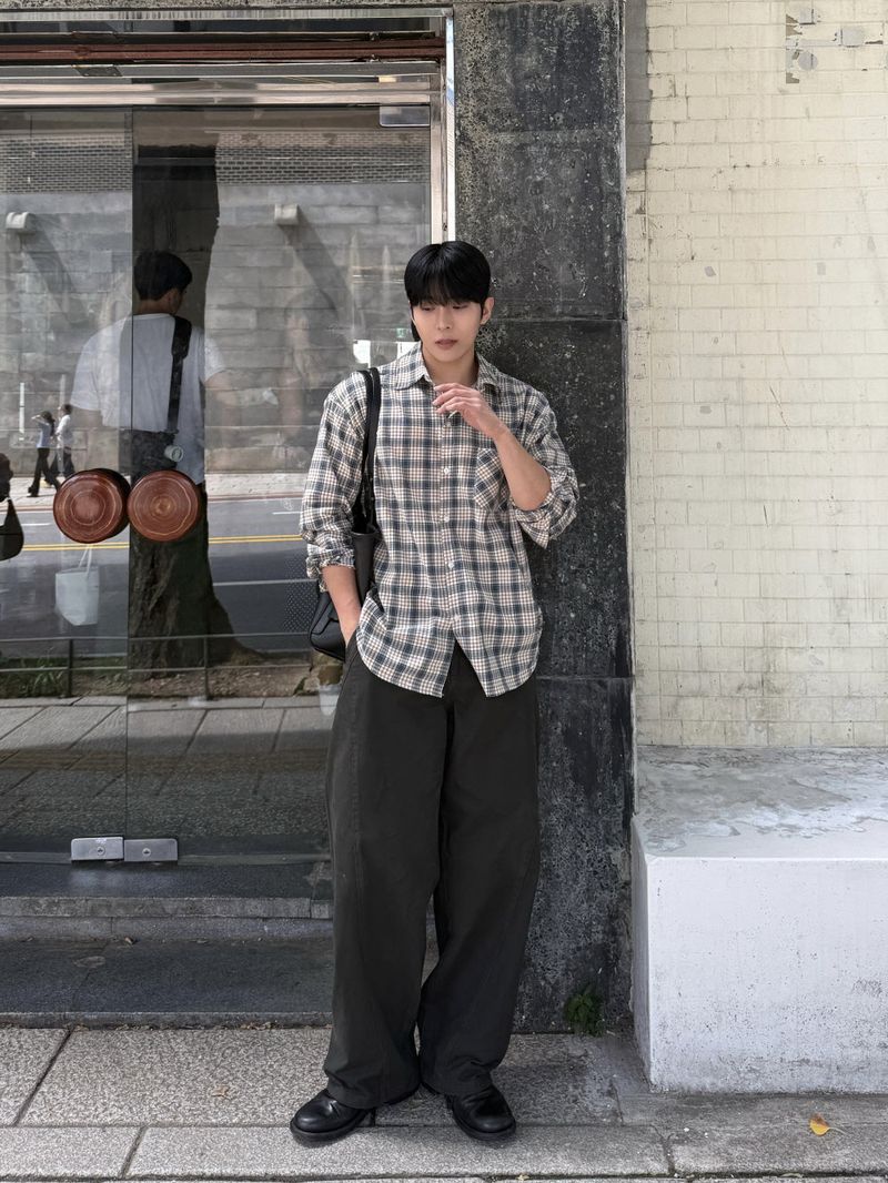 Muff cut half-banding pants