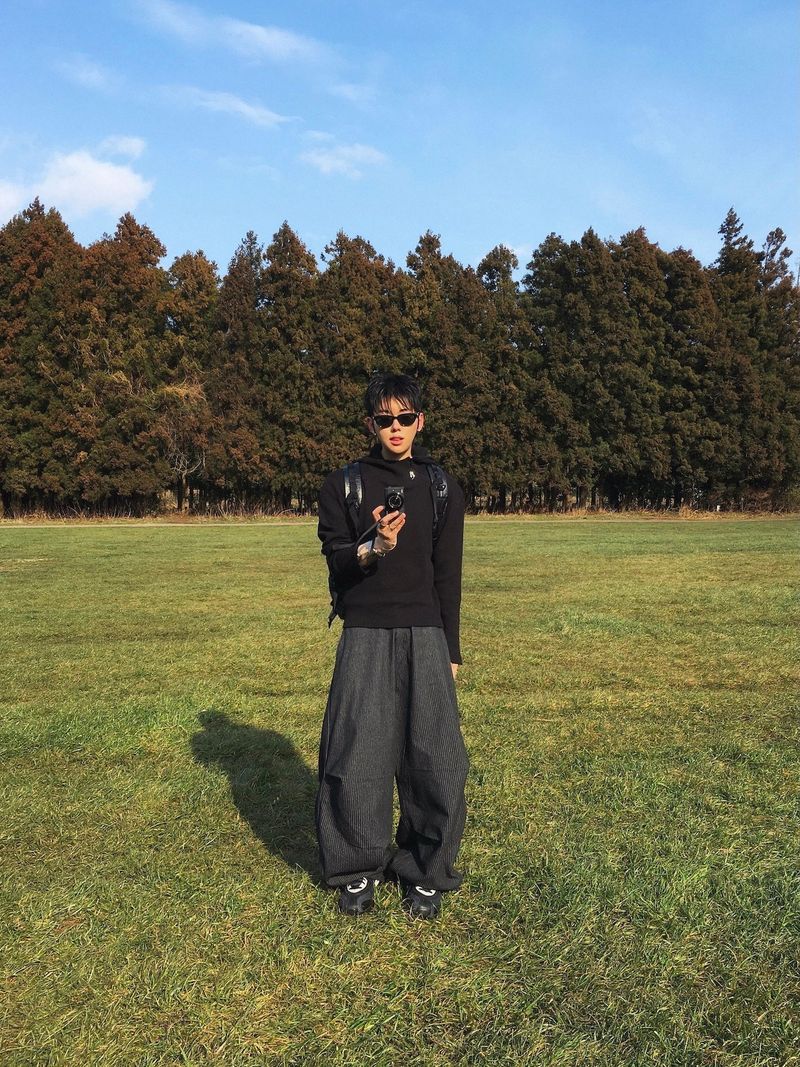 DISCERNMENT(ディサーンメント)の「Berrow striped denim pants(Pants)」