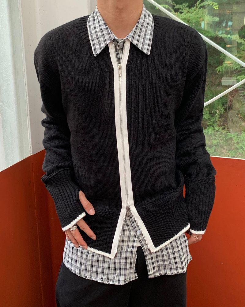 Fingerhole 2-Way Wool Knit Zip-up