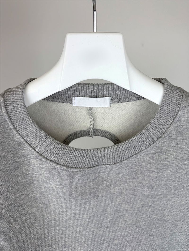 CIRCLE HOLE SWEAT SHIRT (3C)