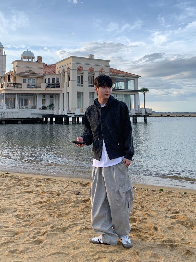Dean Button Cargo Sweat Pants