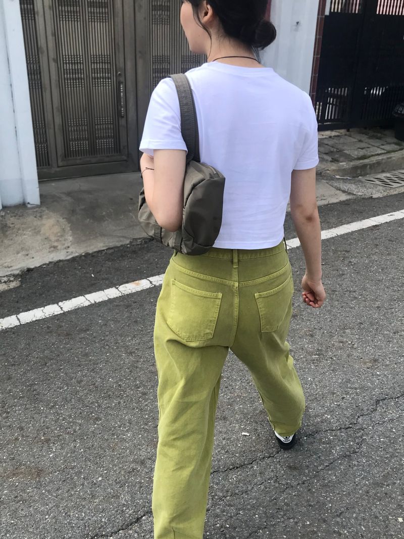 Life crop T