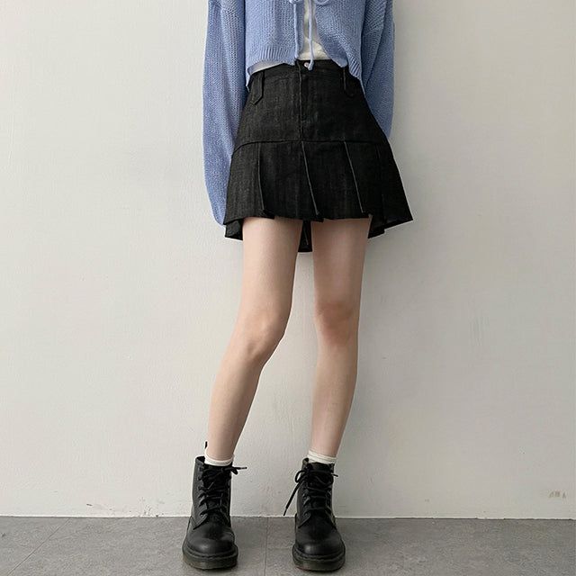 hijjoo（ハイチュー）の「Deepong Slit Pleated Mini Skirt（Skirts）」