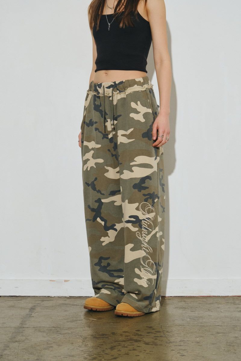 lg camo pants (beige)