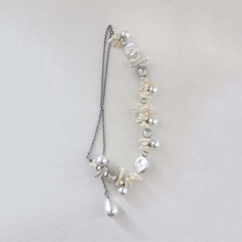 jujustudio（ジュジュスタジオ）の「ダイナ（アクセサリー）」
