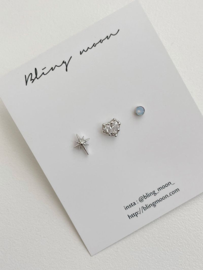 Blingmoon（ブリングムーン）の「[3 set] blue twinkle heart piercing set（Accessories）」