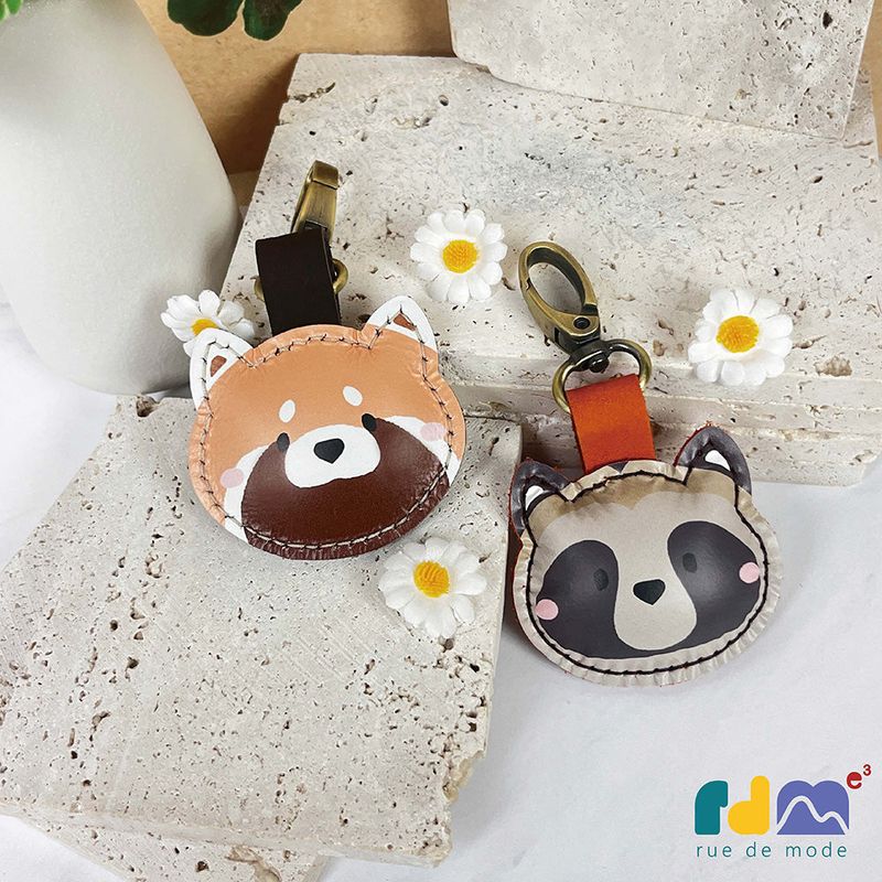 Forest Cute Friends Genuine Leather Keychain