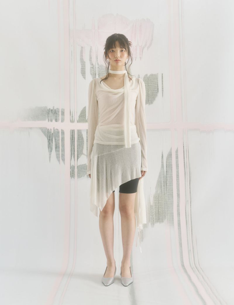Innermuseum（インナーミュージアム）の「Shirring Cowl Neck Blouse (IVORY)（Tops）」