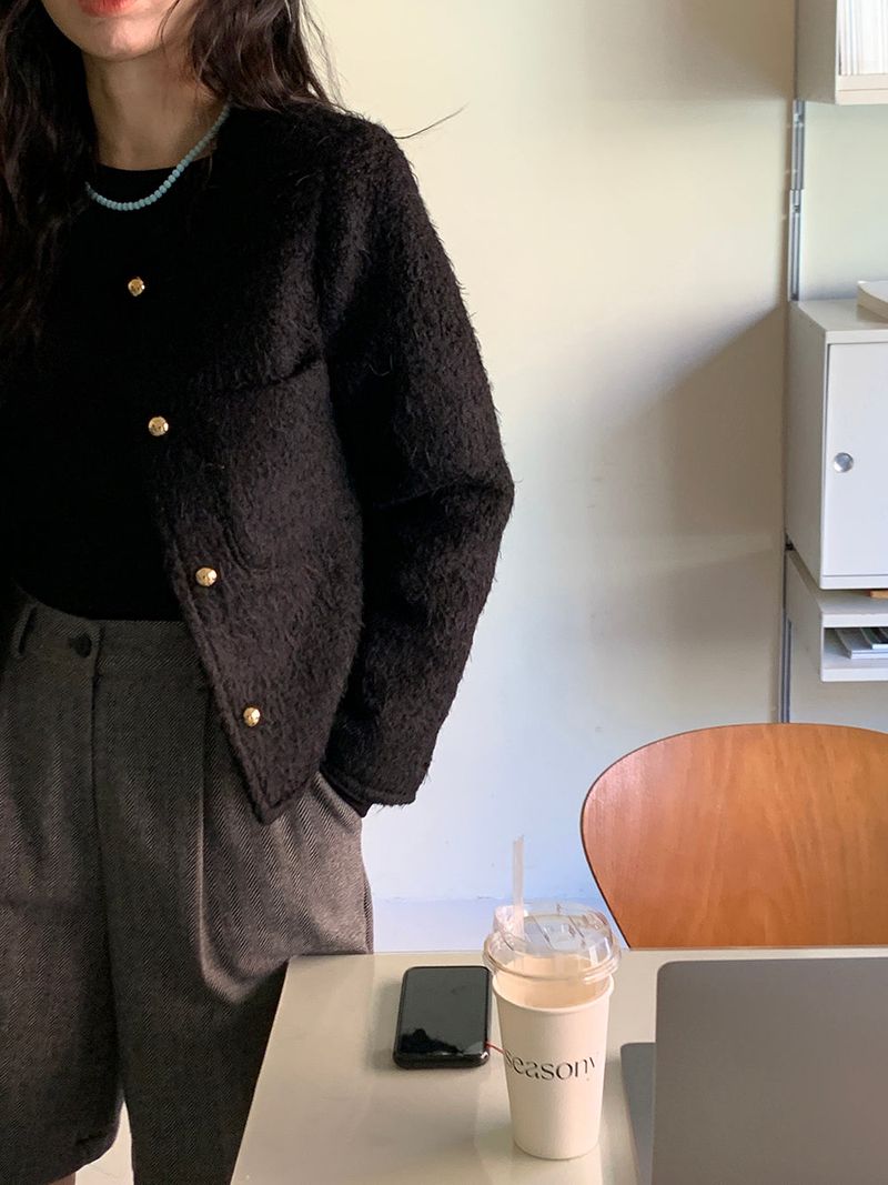 [MADE] Fidic Wool Herringbone Bermuda Pants
