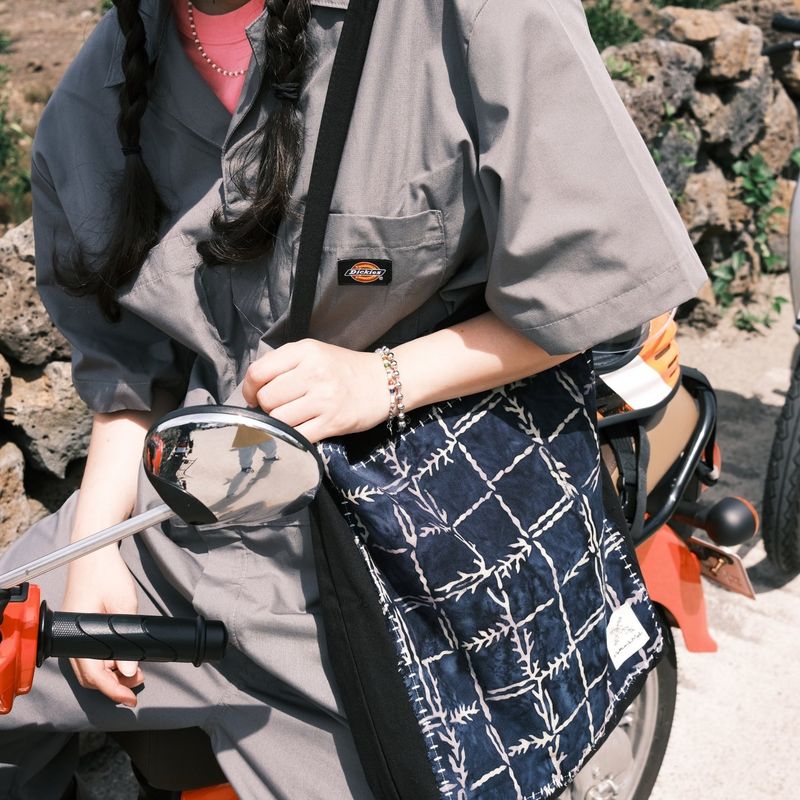 [Patchwork Canvas Bag] Reef Check - Navy