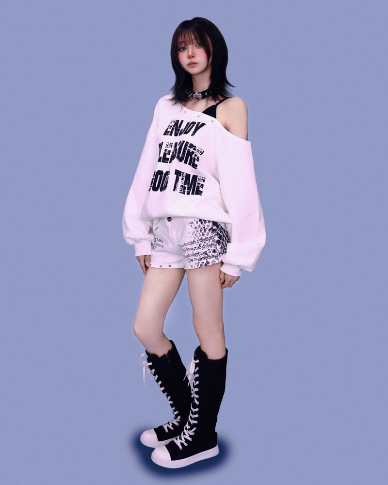 e-e-error stud shorts