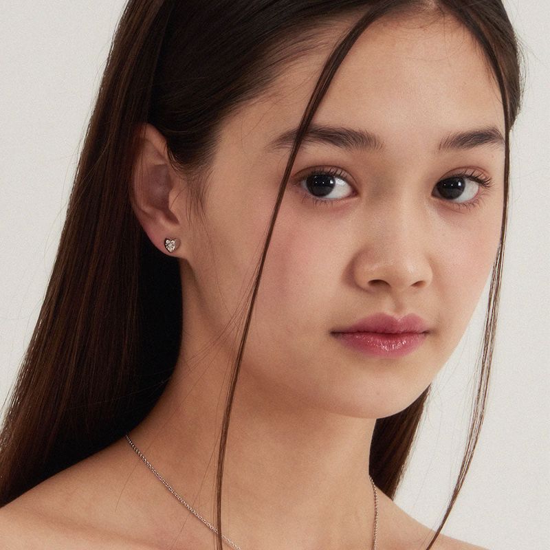 Baby heart earring
