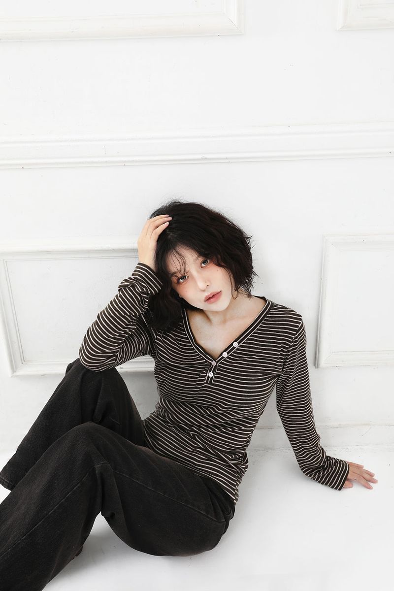 Stripe Button Slim Fit Knit